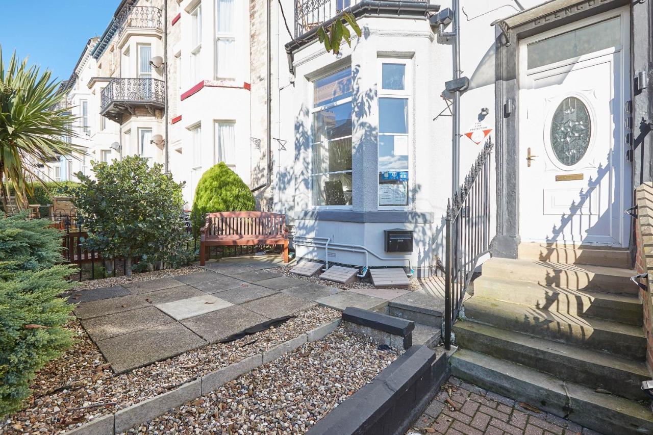 Glencoe Holiday Apartments Whitby Buitenkant foto