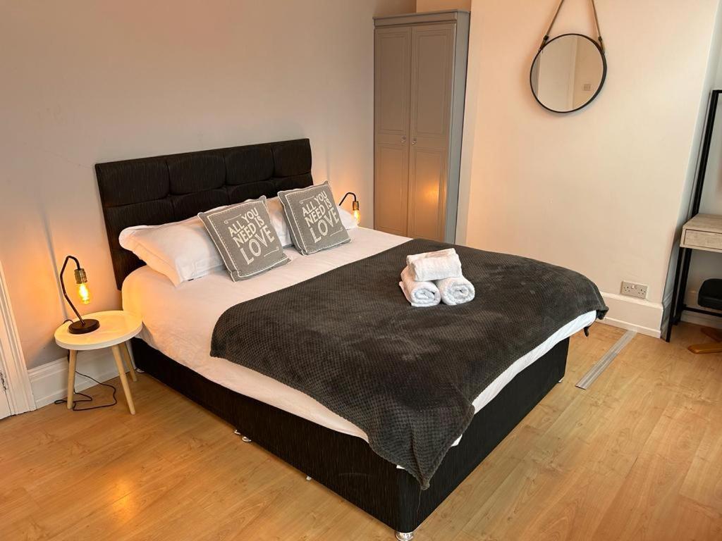 Glencoe Holiday Apartments Whitby Buitenkant foto