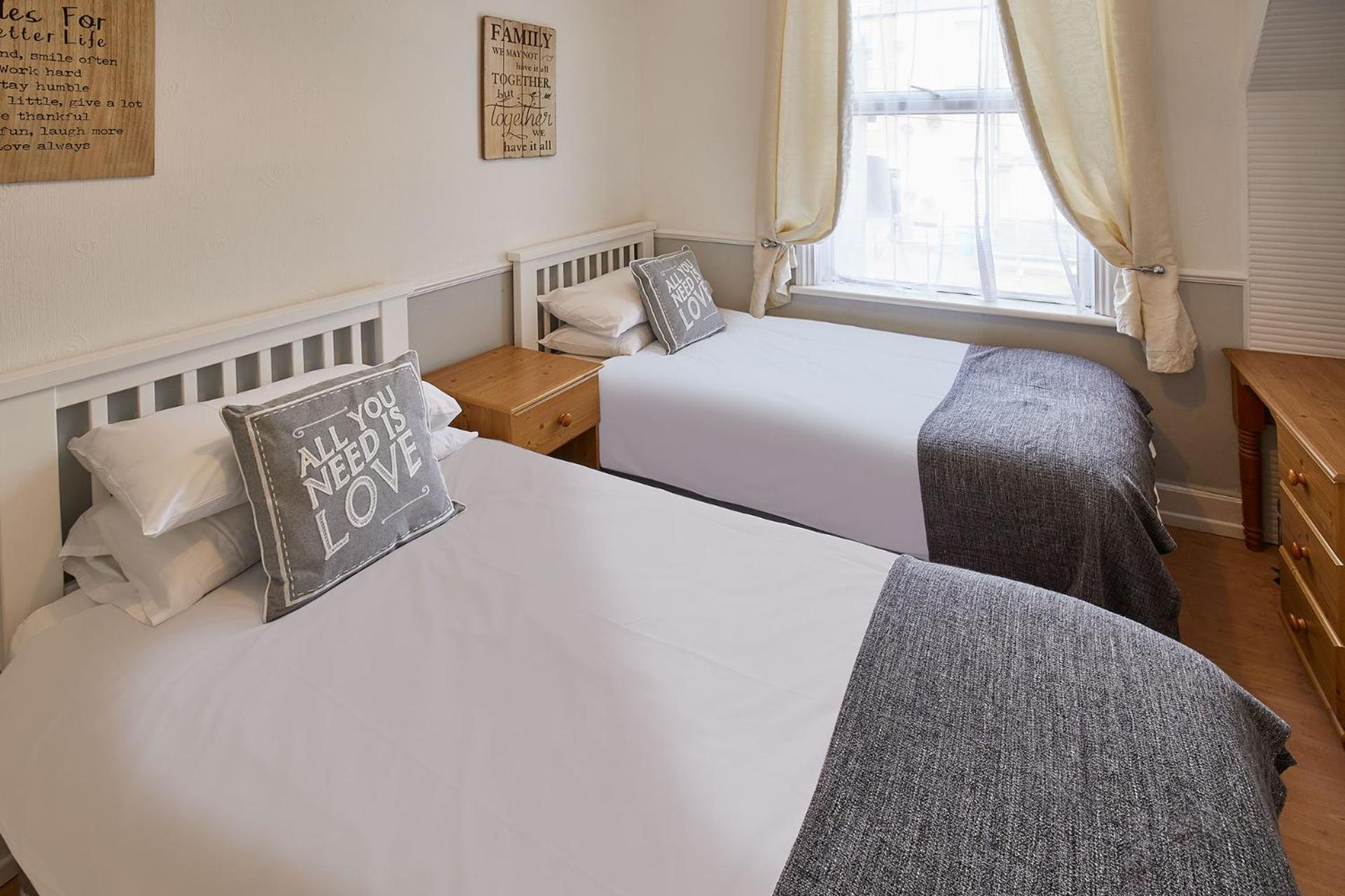 Glencoe Holiday Apartments Whitby Buitenkant foto